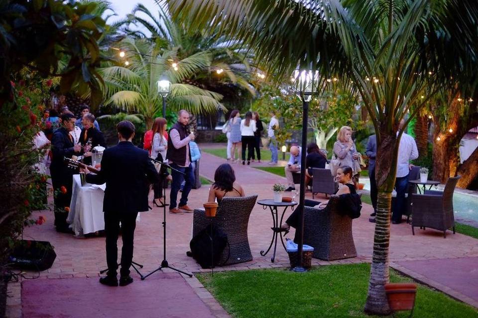 Música en el jardín