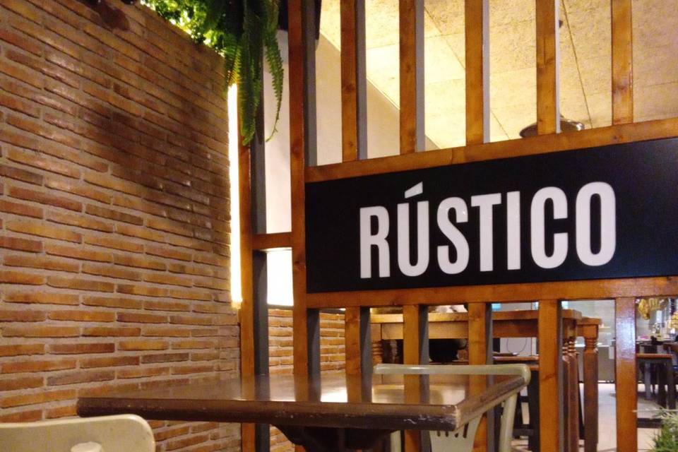 Rústico Restaurante