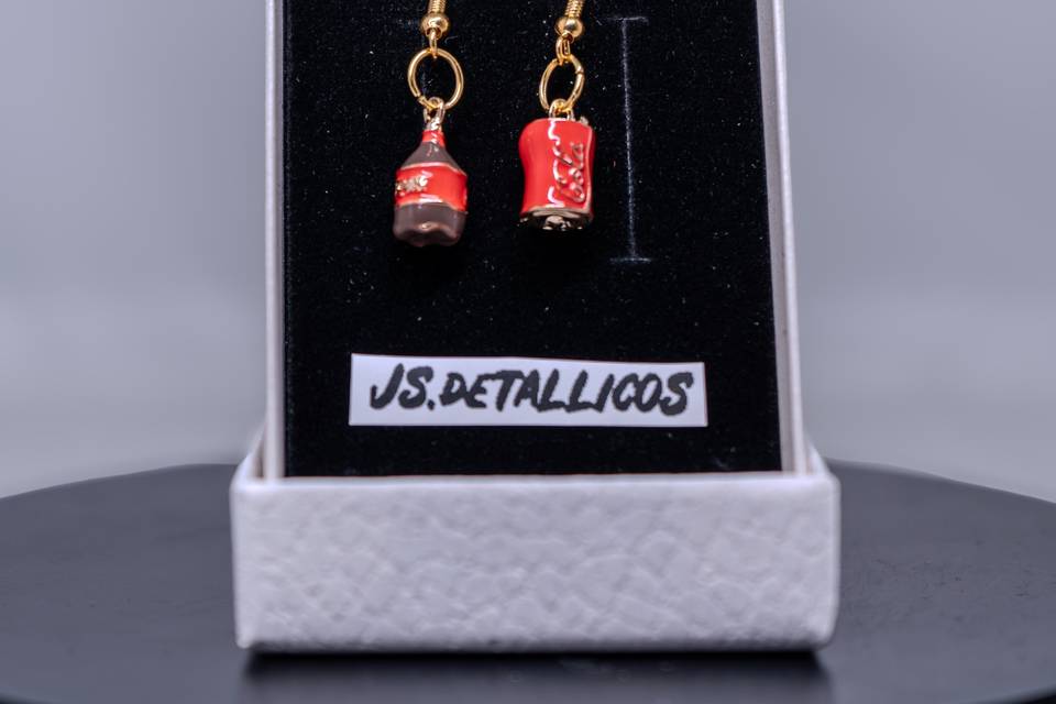 Pendientes cocacola