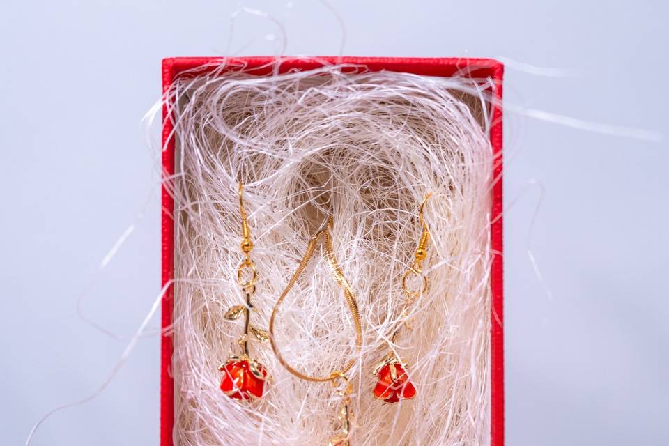 Set de pendientes y colgante