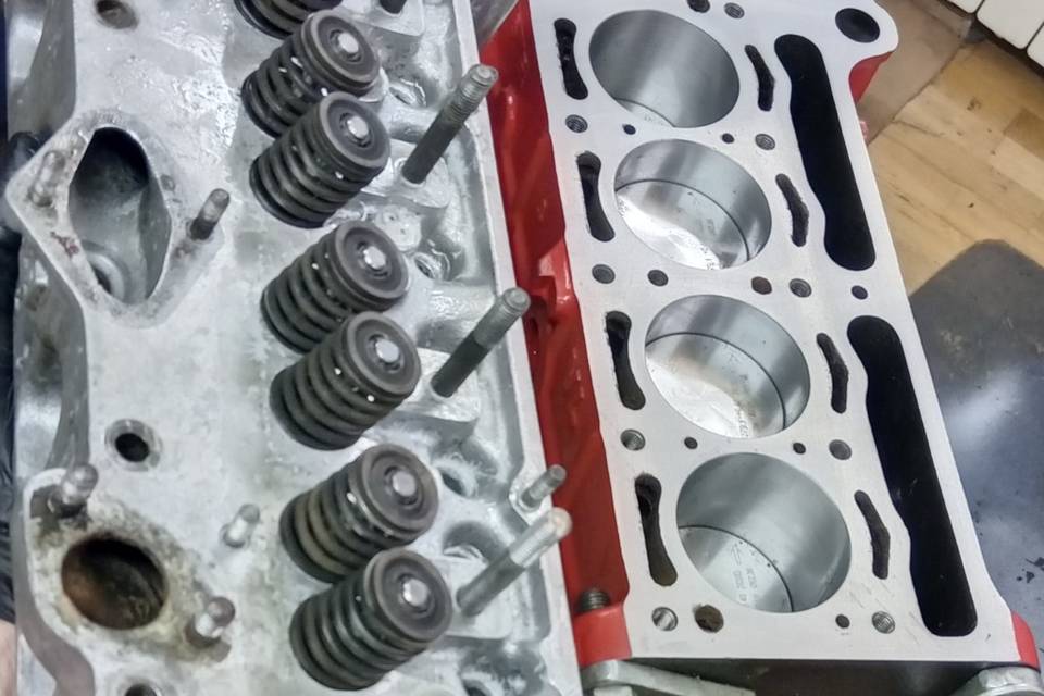 Montando nuevo motor