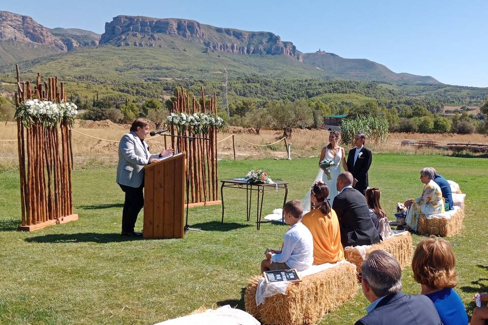 Toño Julve. Oficiante de Bodas