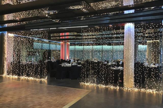 Guirnaldas y cortinas