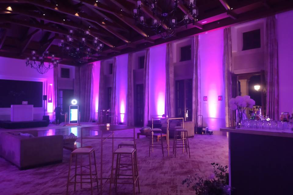 Open Bar