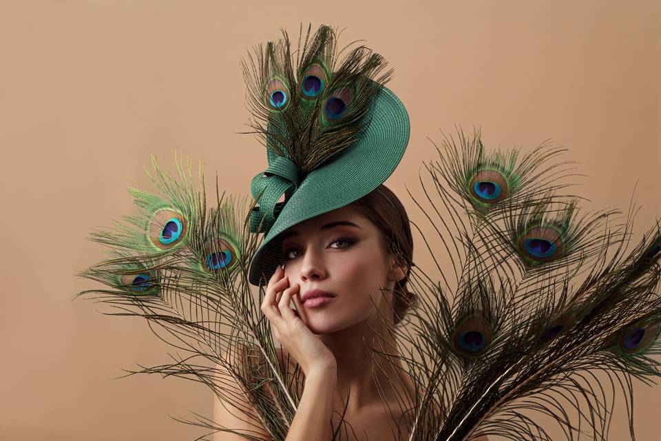 Tocado verde madrina boda