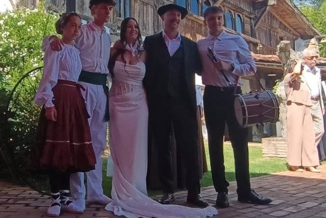 Aurresku en una boda