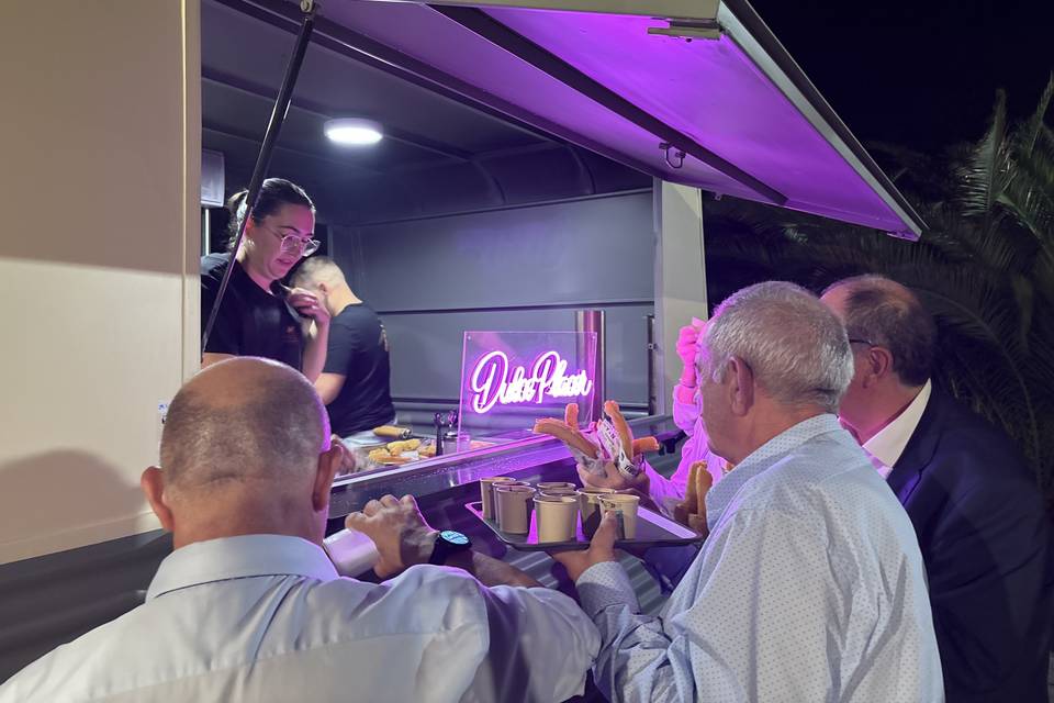 Nuestra foodtruck en marcha!