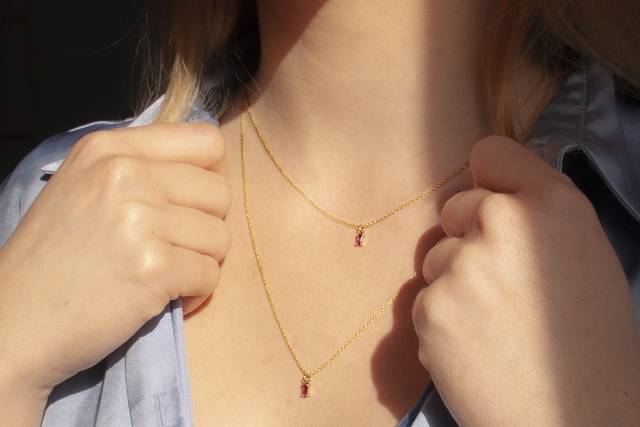 Collar circonitas