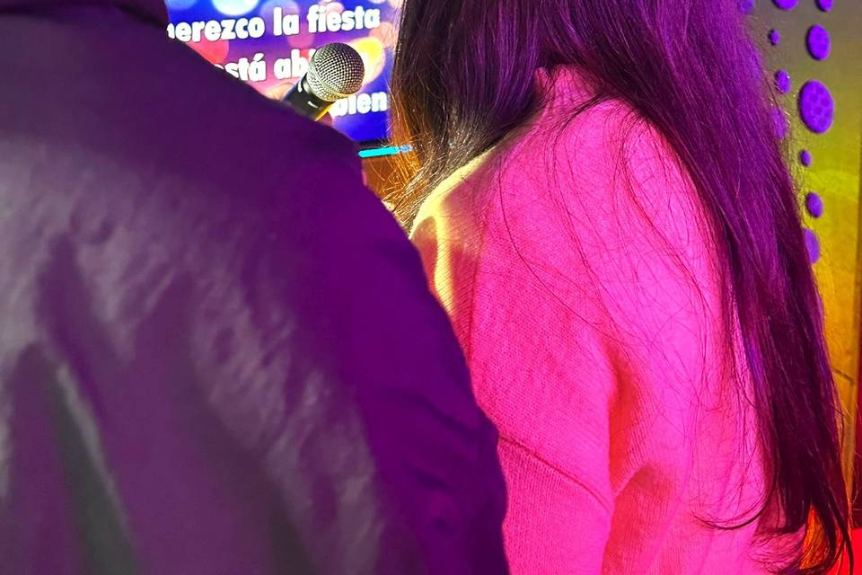 Cantando
