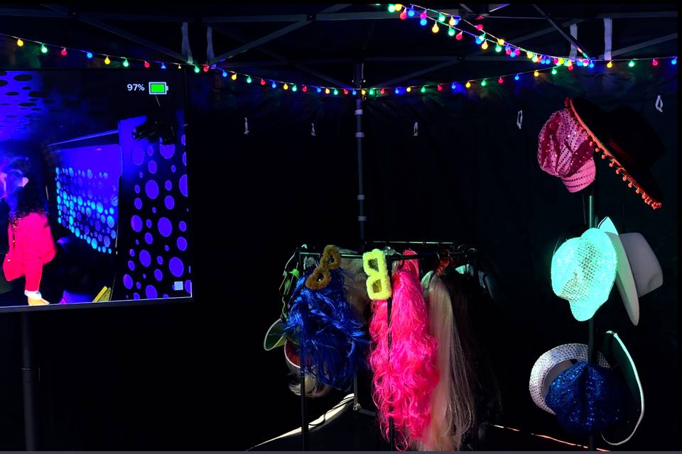 Carpa camerino y TV