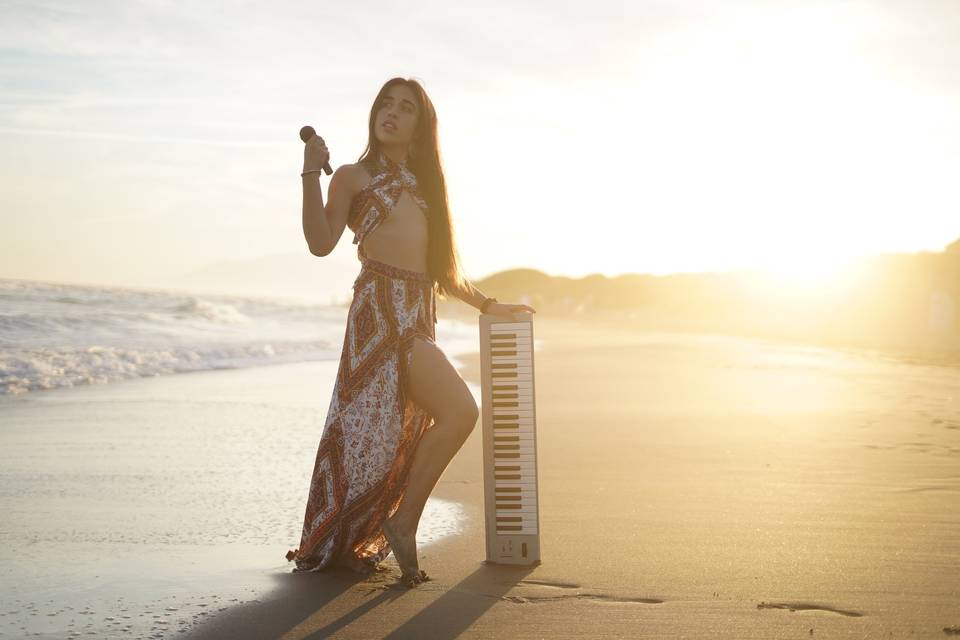 Singer&Pianist