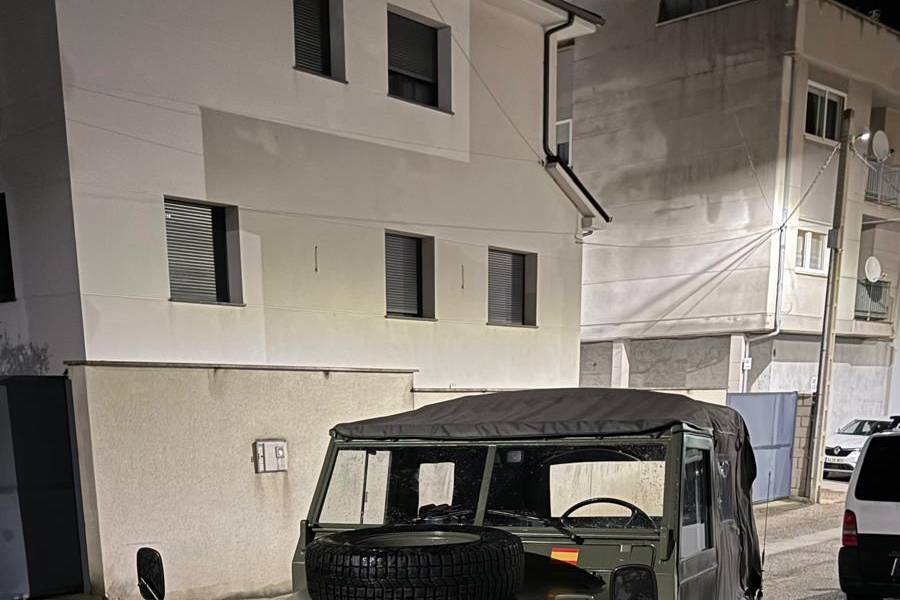 Land rover