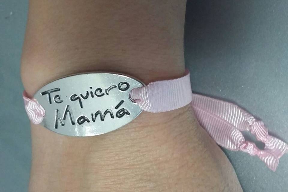 Pulsera con mensaje