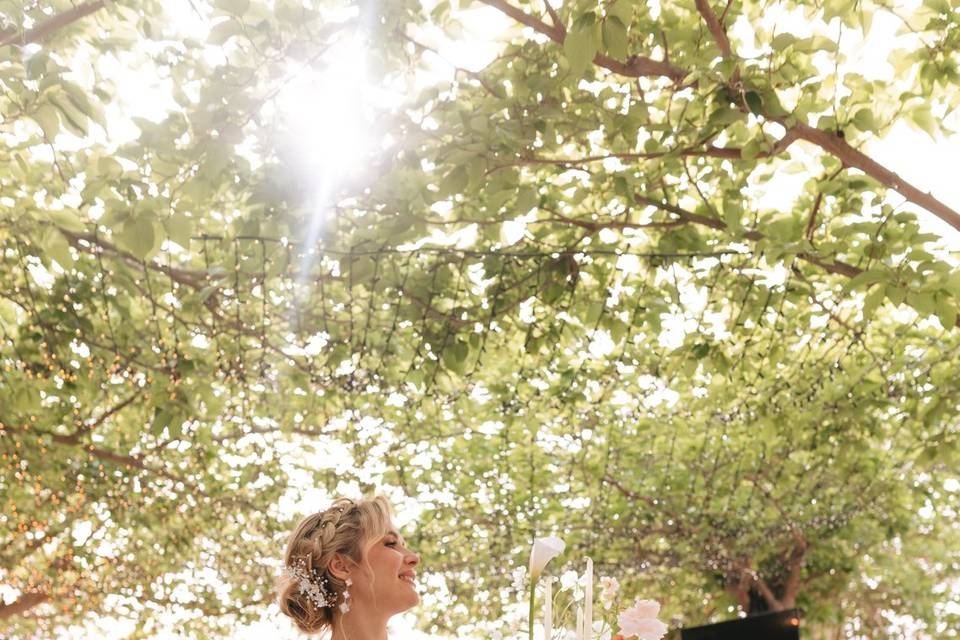 Novia en Jardin