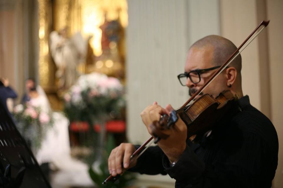 Yoan - Violinista en Zaragoza