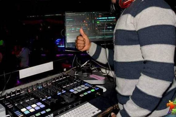 DJ Fiestas y Bodas