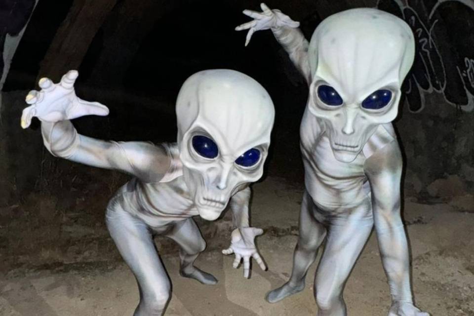 E.T.