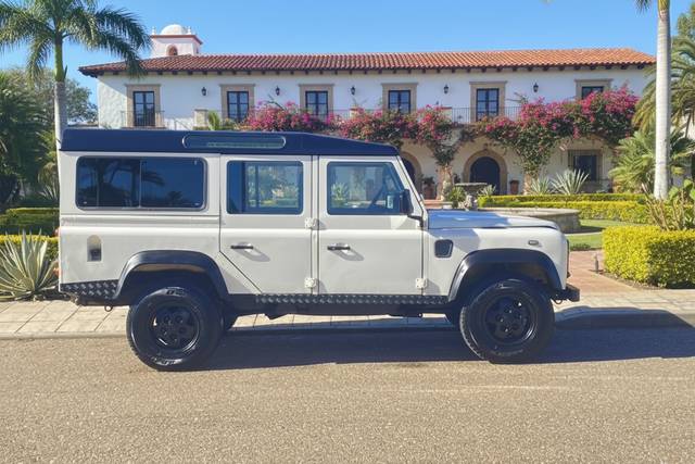 Land Rover Denfender