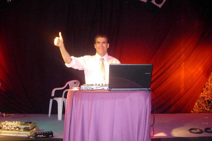 Dj Toni Artbar