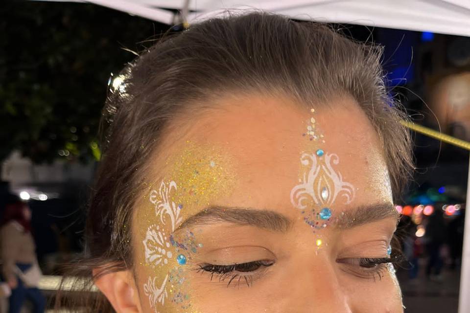 Glitter bar make up