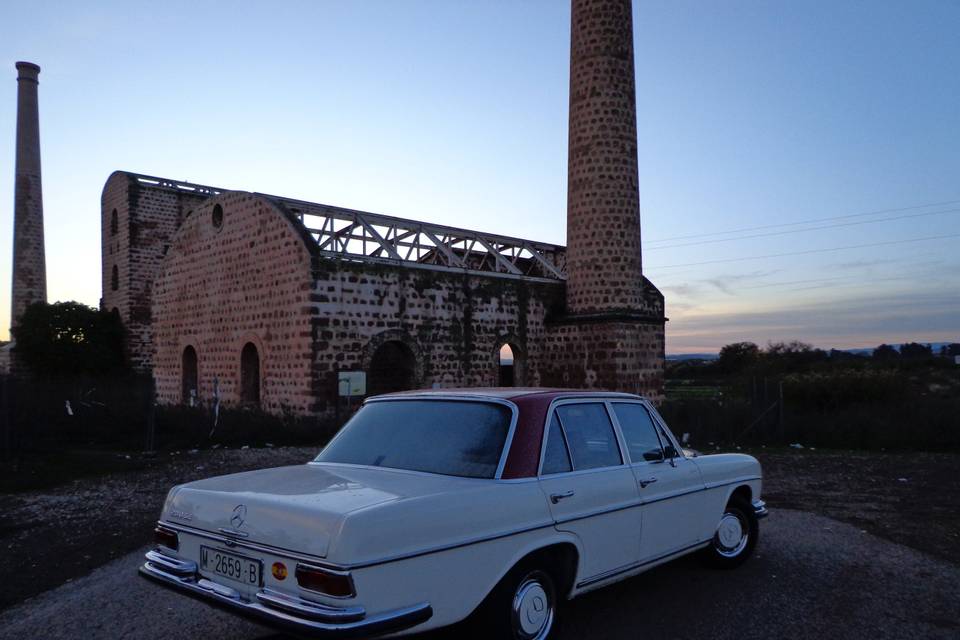 Mercedes 280 SE