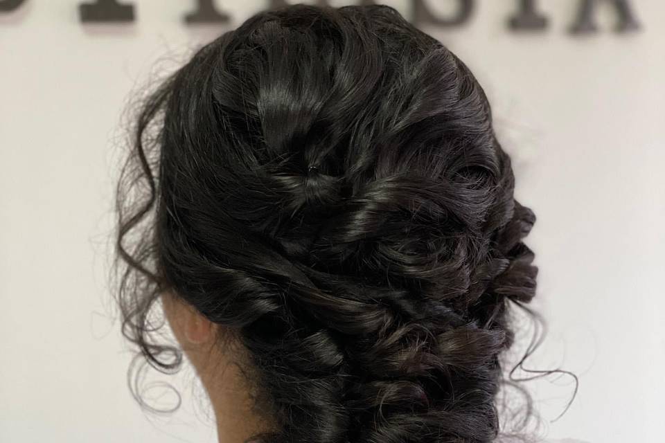 Trenza pelo rizado