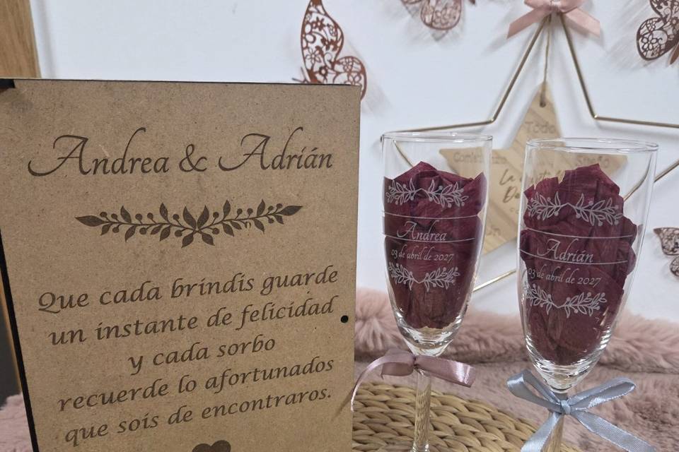 Caja y copas brindis
