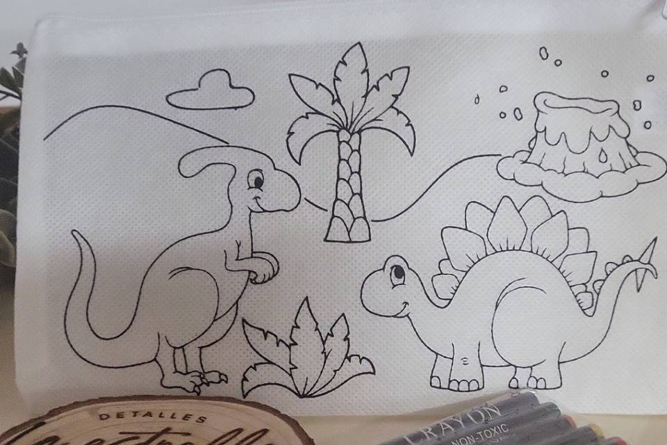 Estuche y colores niños