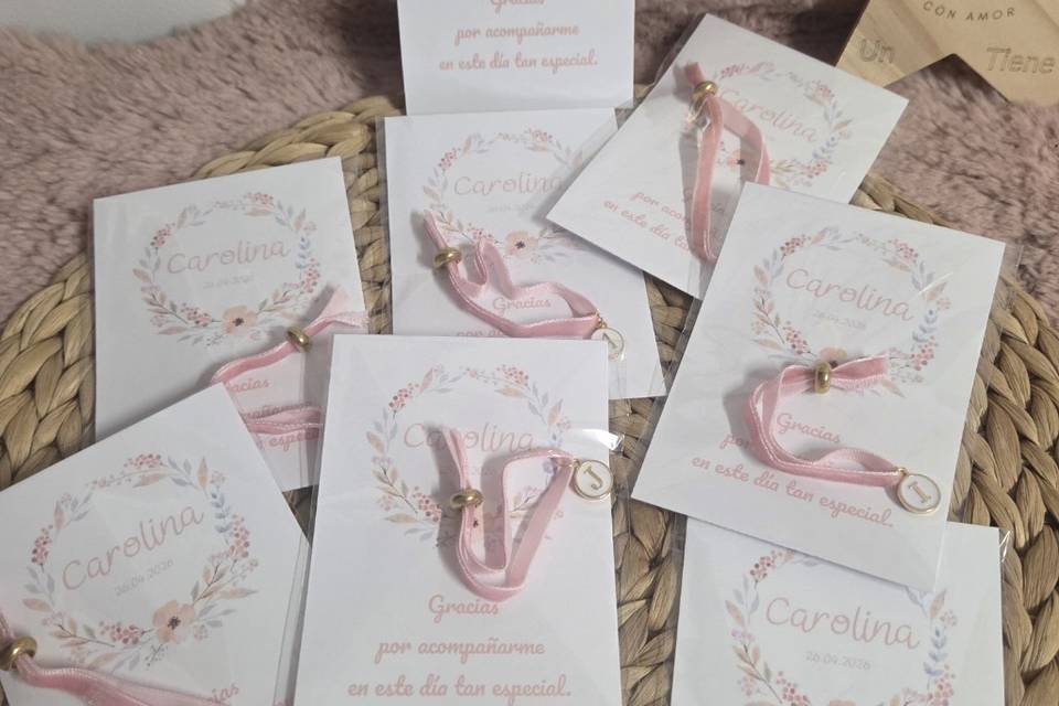 Detalles pulseras terciopelo