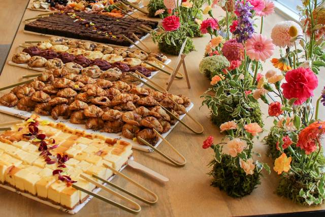 Grazing Table con Flores