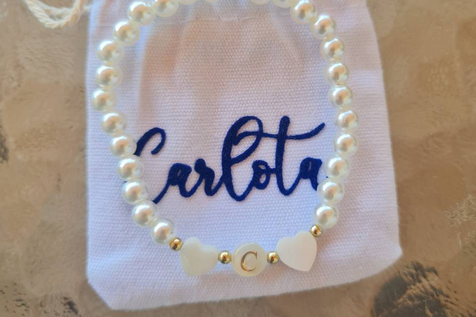 Pulseras con inicial