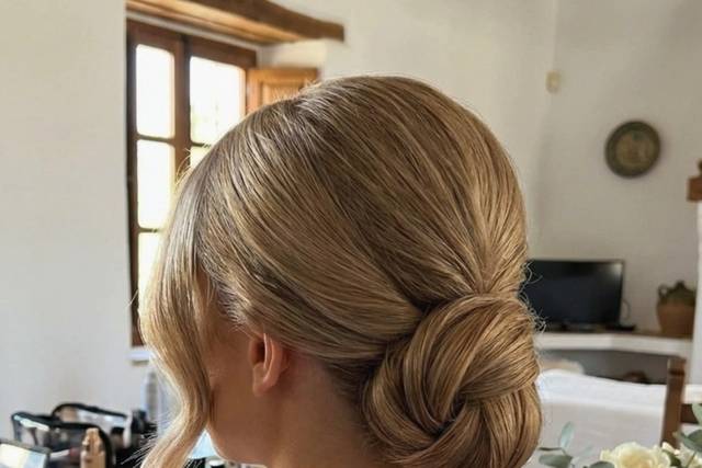 Maquillaje y Recogido