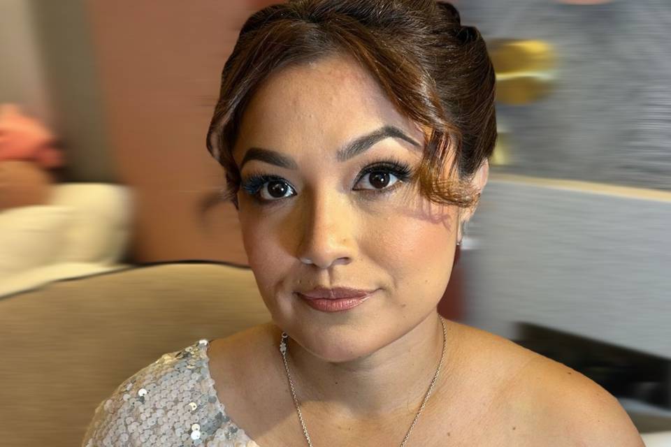 Maquillaje madrina novia