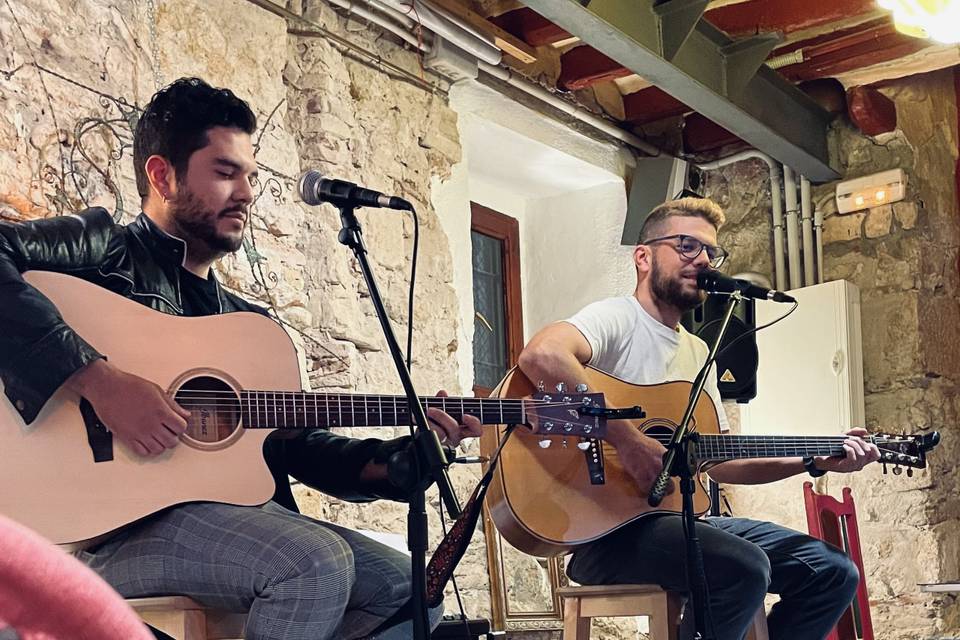 Duo acústico