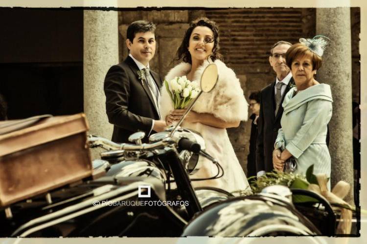 Pon un sidecar en tu boda