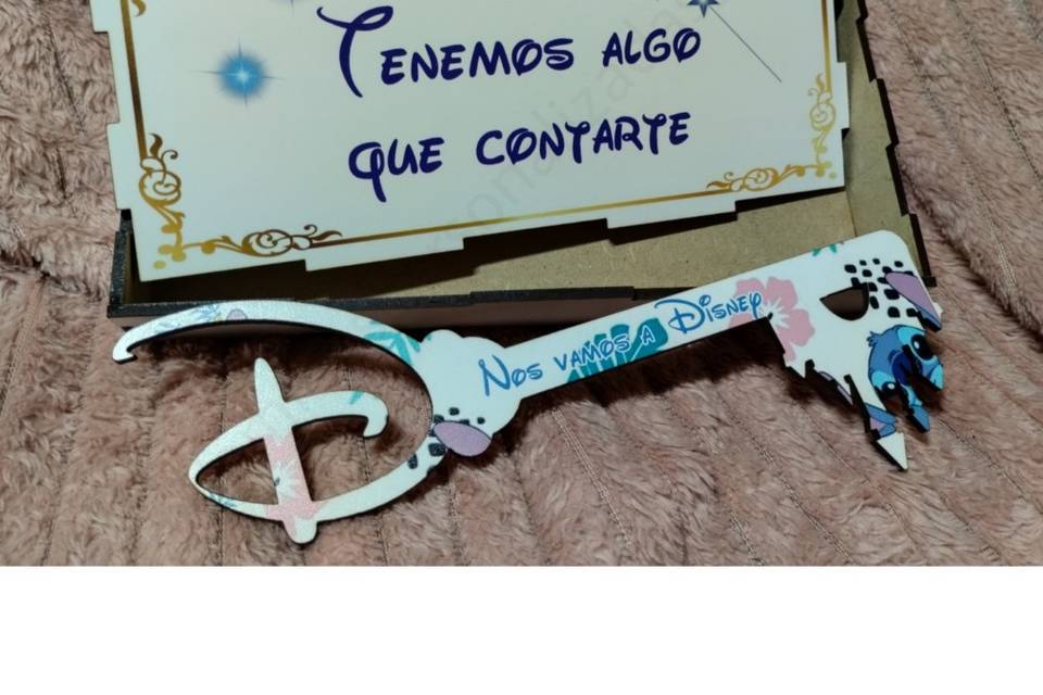 Caja con llave personalizada