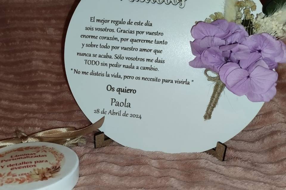 Placa en madera con ramillete