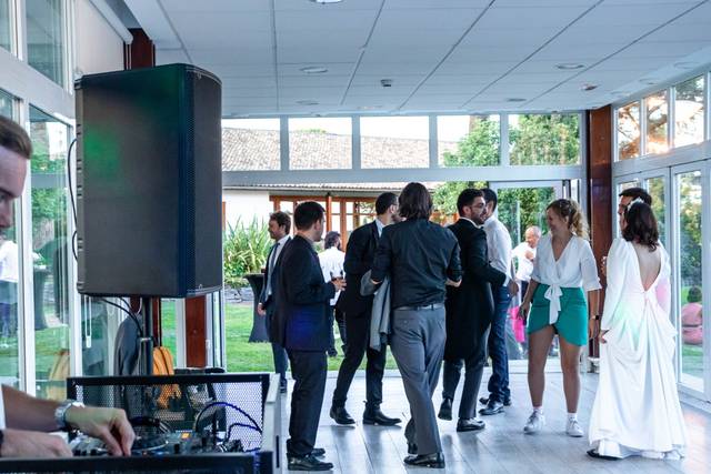 Sonido + Dj en Celebración