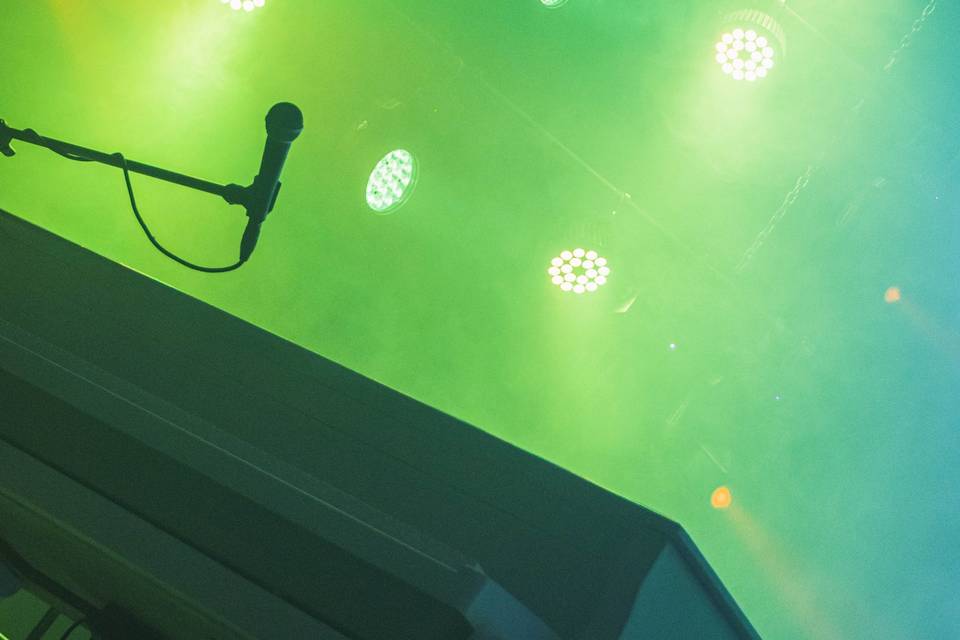 Iluminación escénica