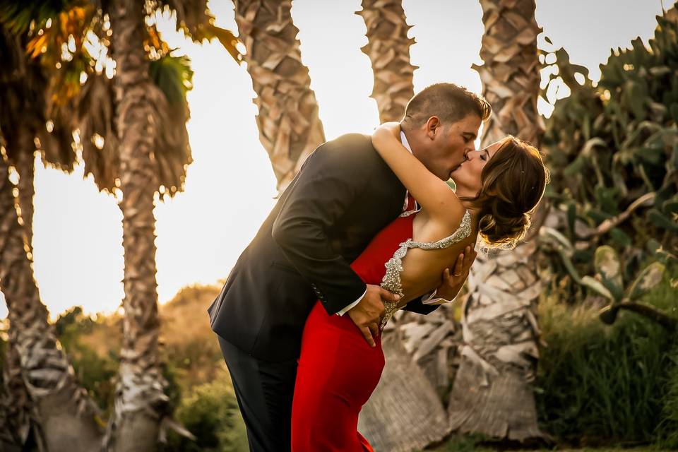 Beso novios