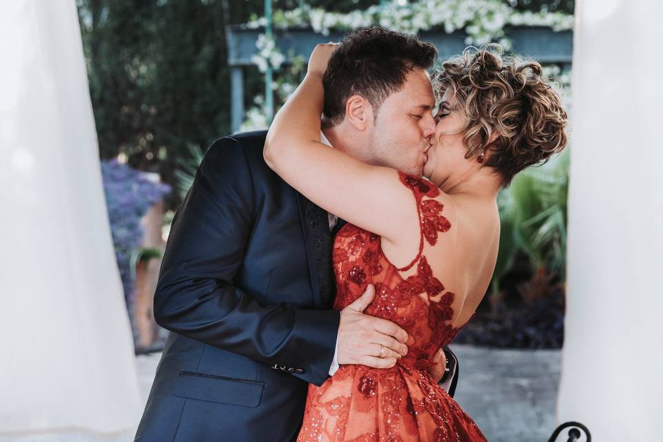 Beso novios