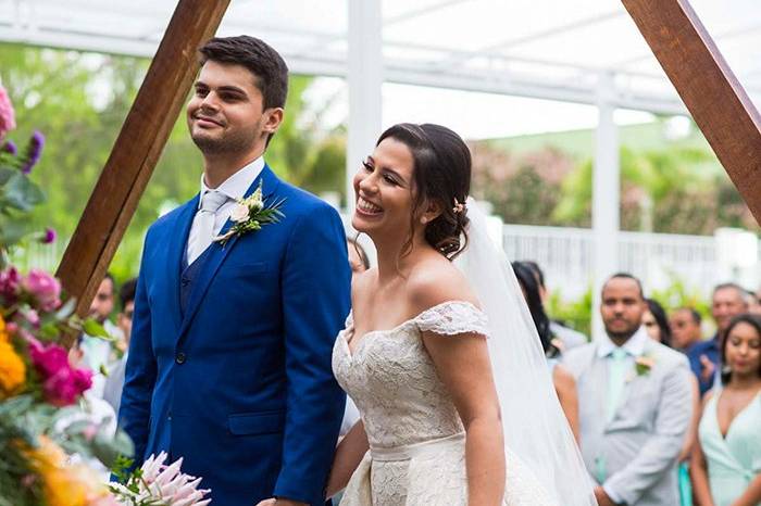 Novios en Altar