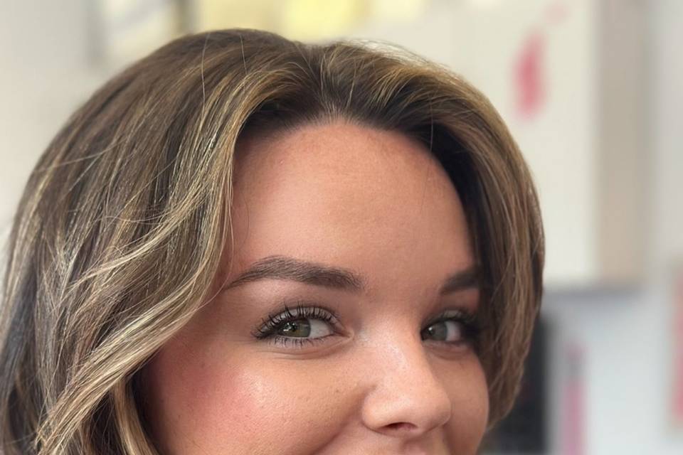 Maquillaje y cejas