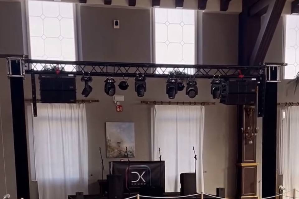 Montaje interior con dj