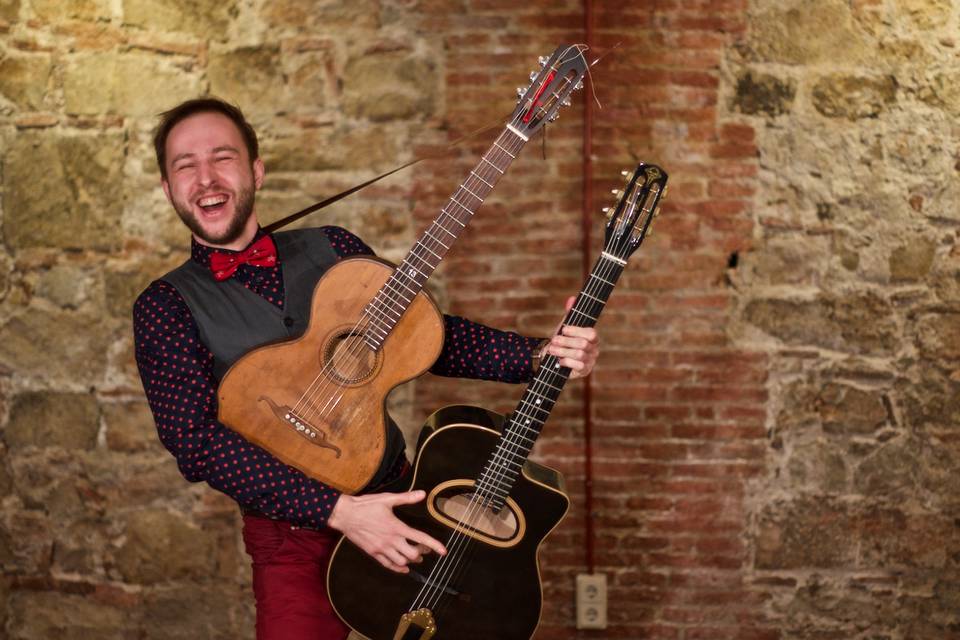Vladimir y dos guitarras