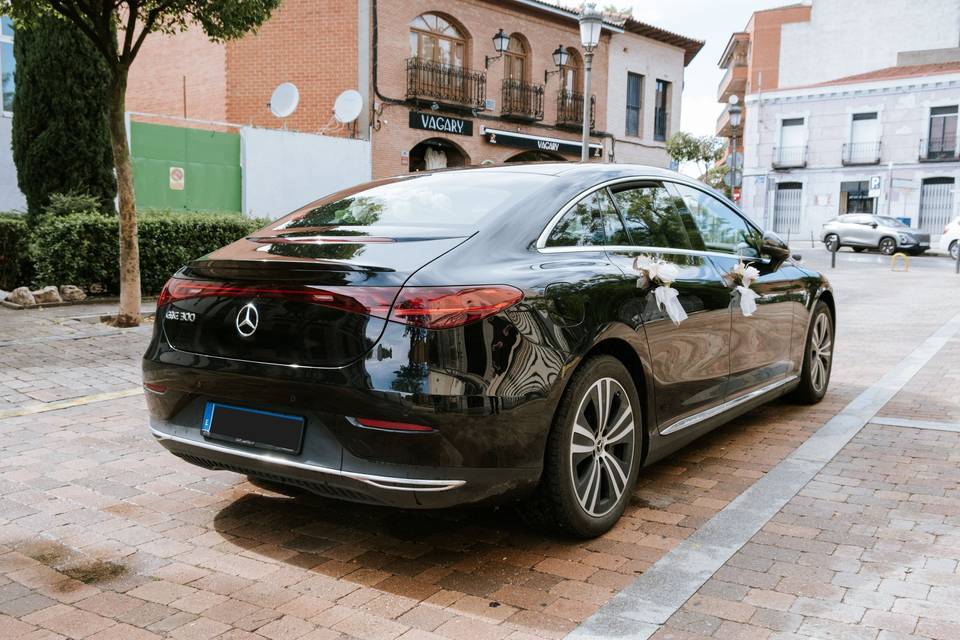 Mercedes Eqe 300