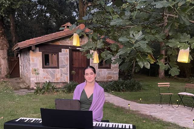 Marta. Piano
