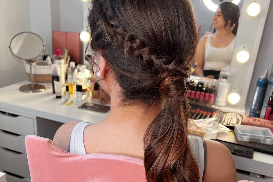 Coleta con trenza