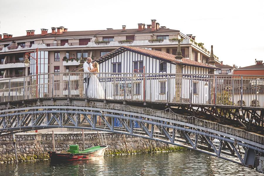 Postboda en el País Vasco