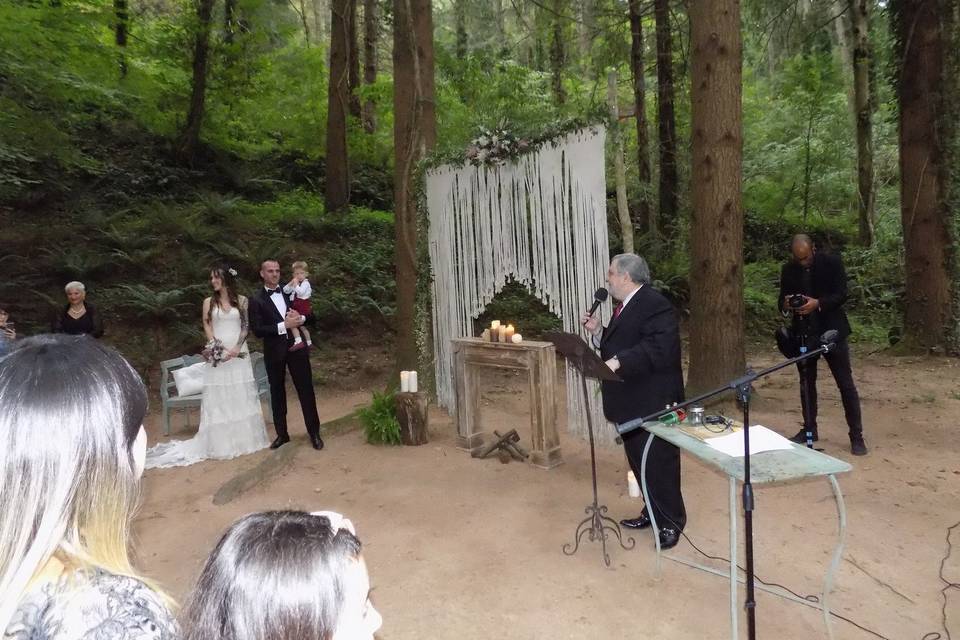 Maestro ceremonia boda Xema